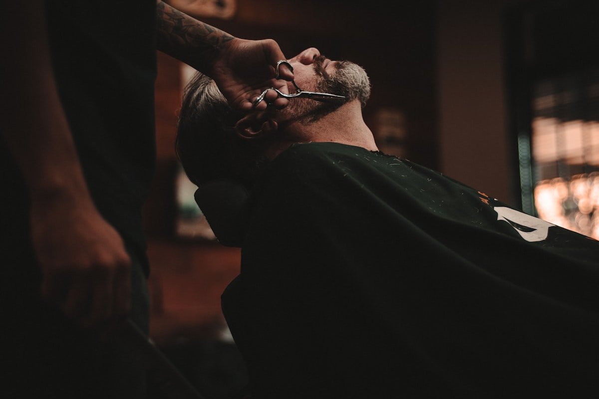Master barber at work